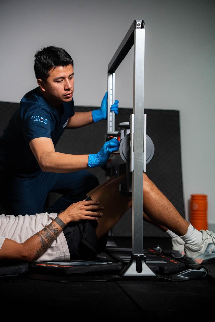 Evaluación de fuerza con ForceFrame de VALD en Physio Elite